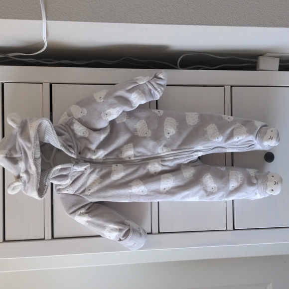 Hooded zip-up bunting - 9 mos - EUC - Picture 1 of 4